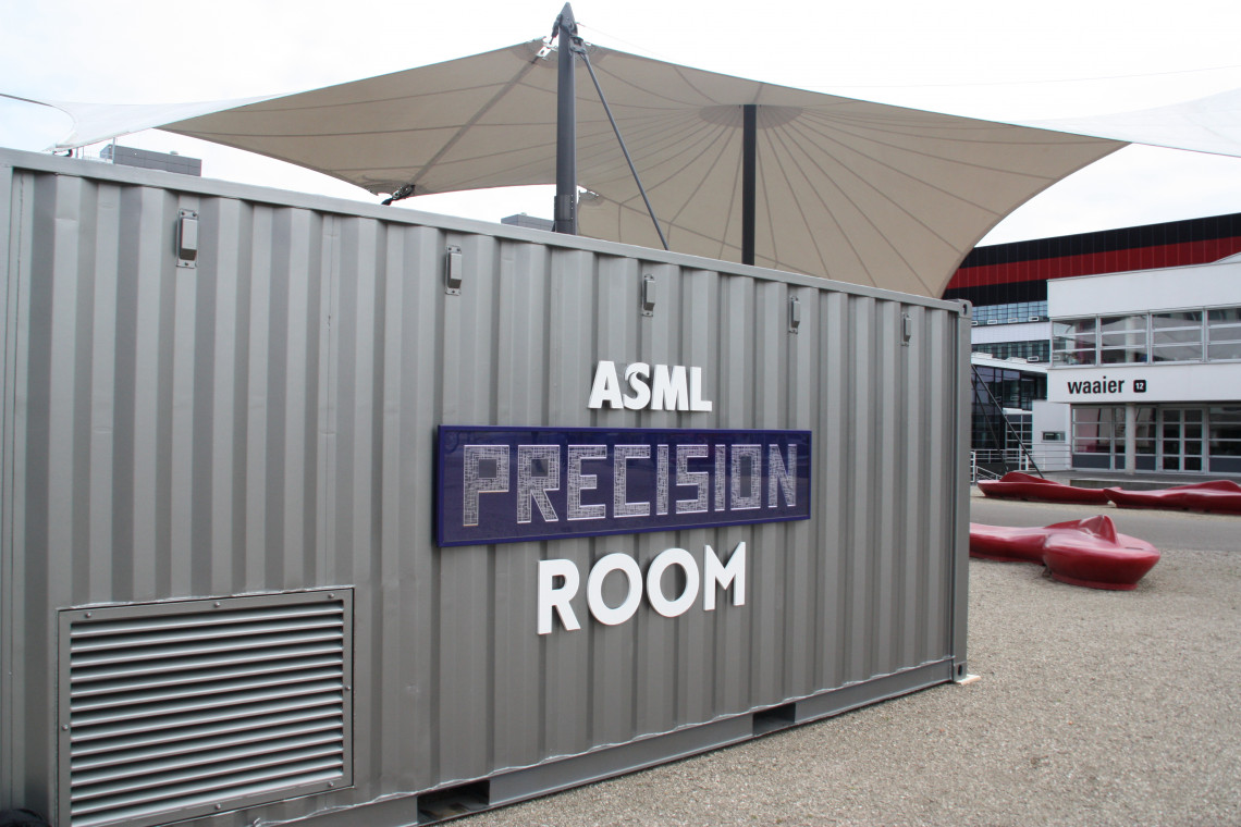 ASML recruit op O&O-plein met game in precision room - U-Today